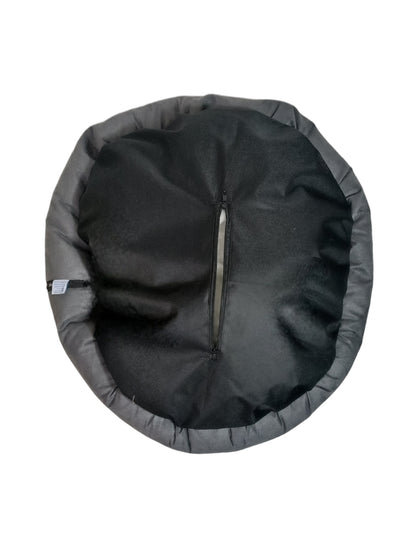 Cama para perro circular aterciopelado, fresca y acogedora.